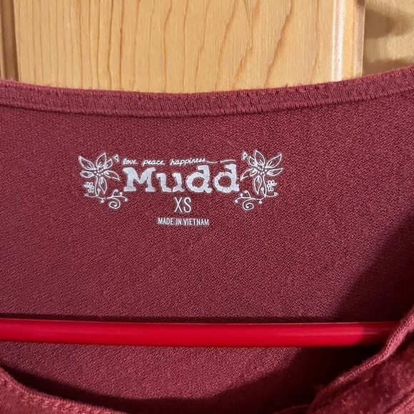 Mudd Lace Front Long Sleeve Tee Junior XS Teen School Tween Burgundy Rust Soft - Picture 8 of 16